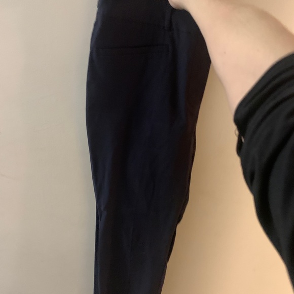 Reitmans size 16 regular Iconic slim fit pant - Picture 2 of 3